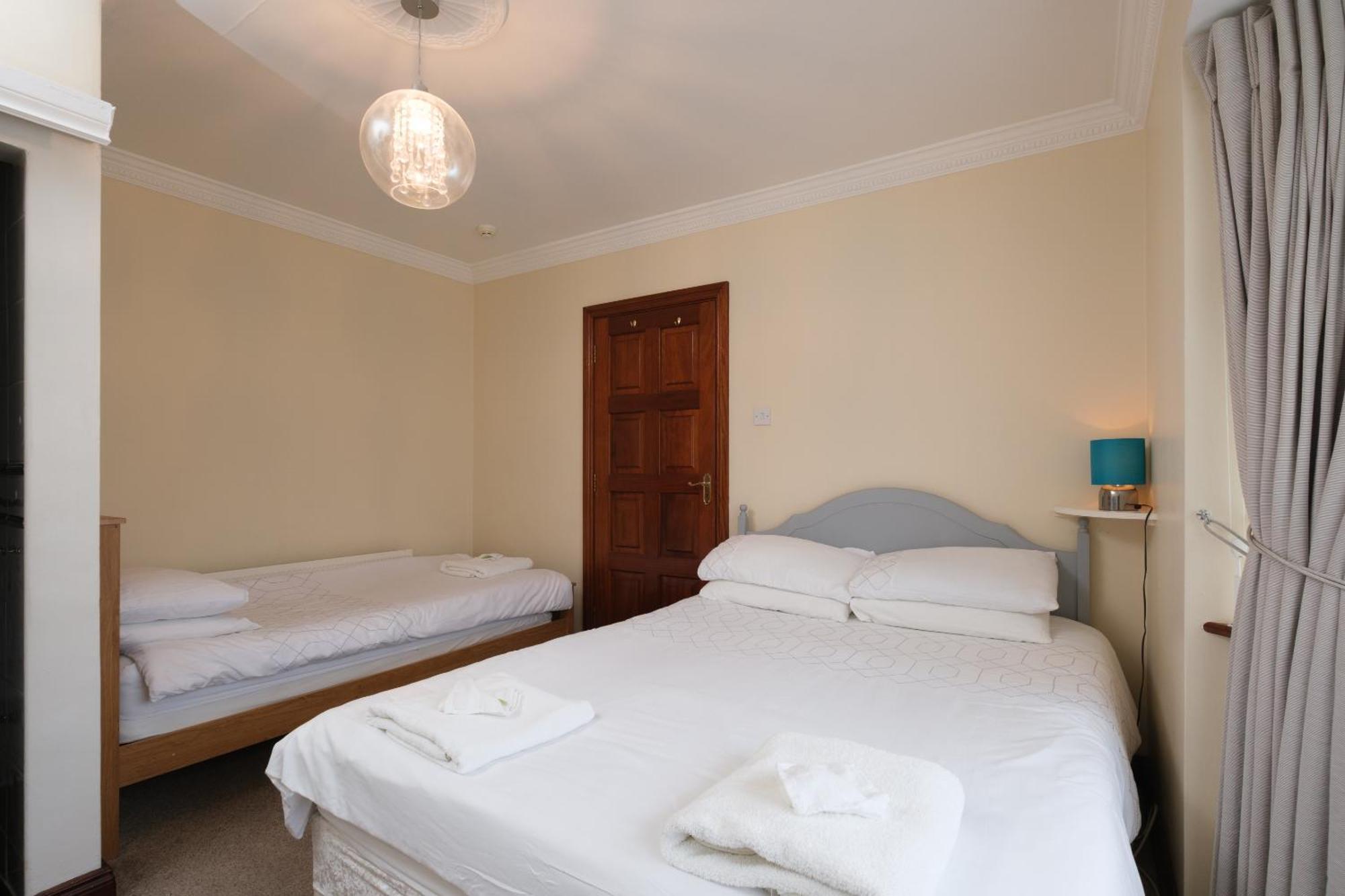 Four Seasons B&B Galway Kültér fotó